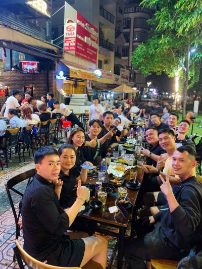 Album tháng 2/2025